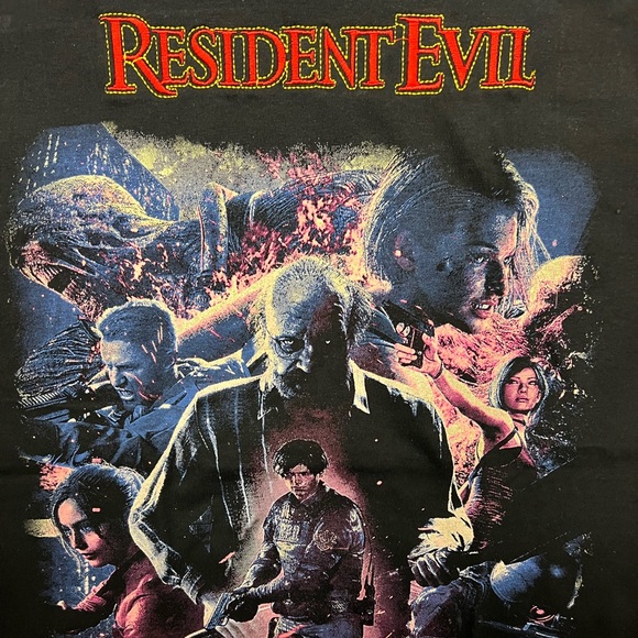 Resident evil graphic tshirt - Picture 3 of 4
